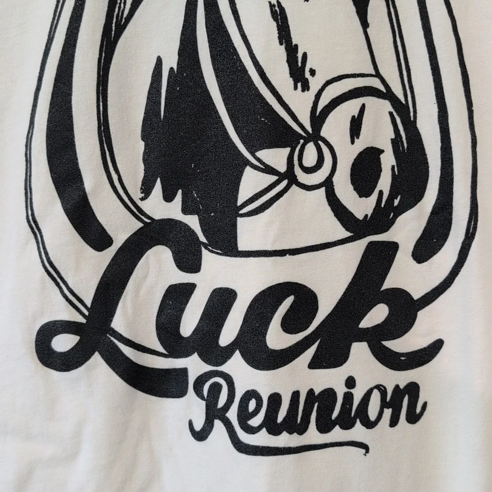 Willie Nelson Luck Reunion T-shirt - Picture 3 of 6